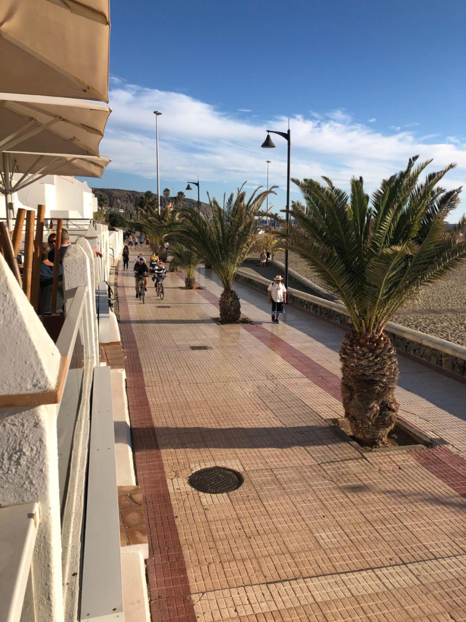 ロスクリスティアーノスTorres Del Sol Los Cristianosアパートメント エクステリア 写真
